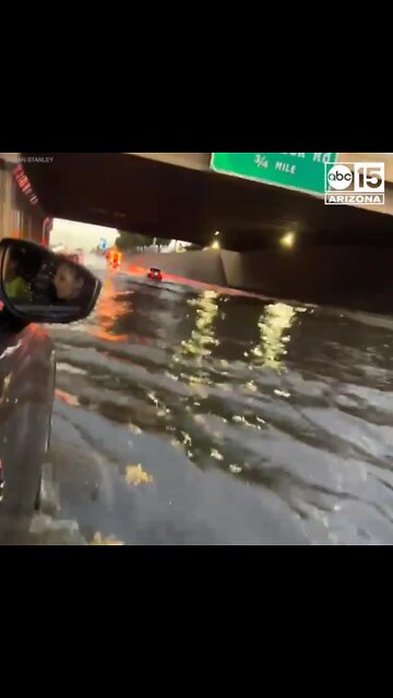 I-17 near Camelback Flooding