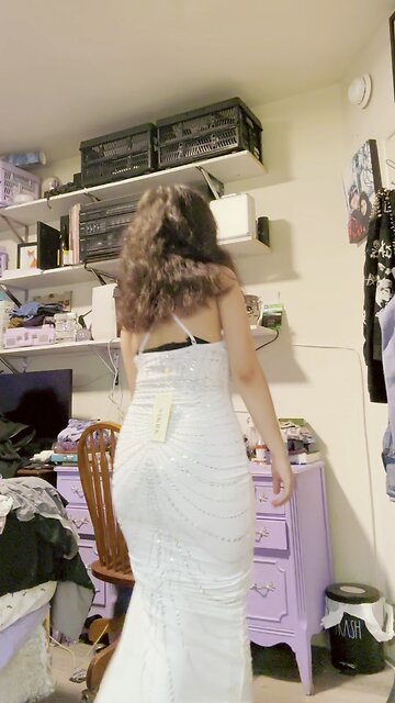 ok now i need an occasion to wear this :) #messyroom #dress