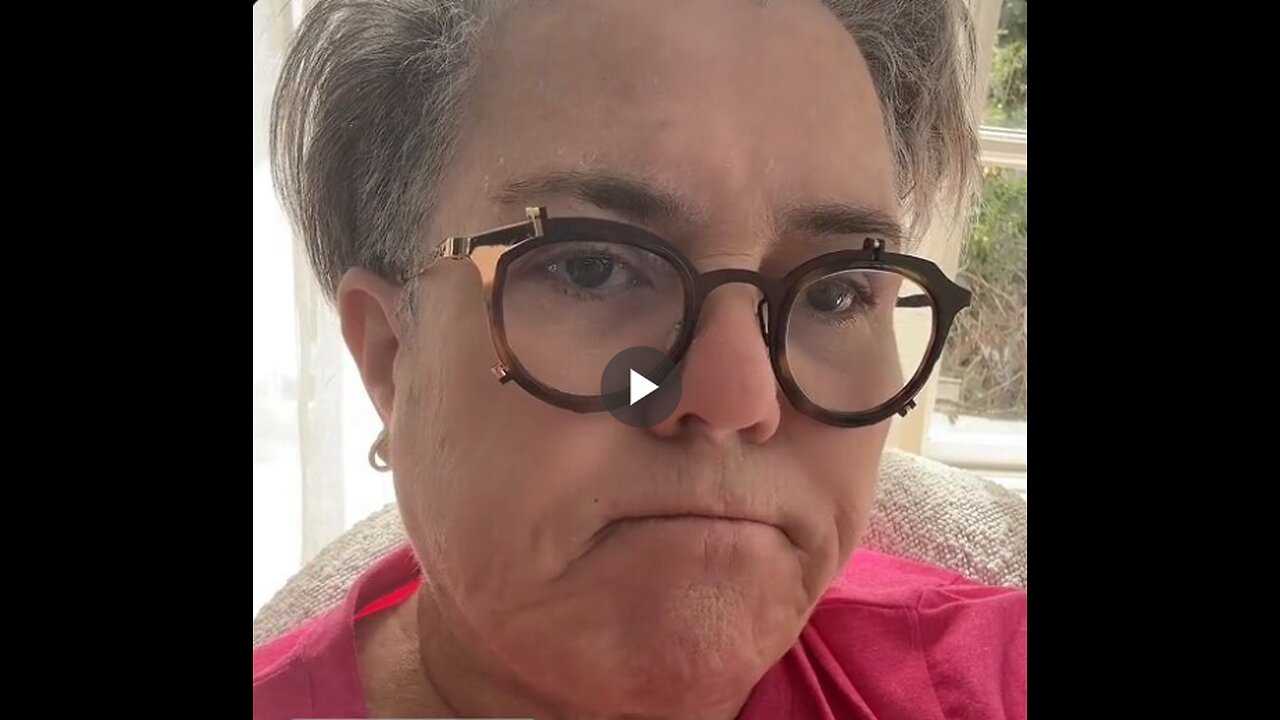 Rosie O'Donnell goes on a wild rant about Trump's ear, claiming he completely upset her.