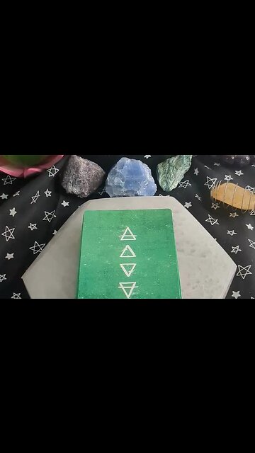 Green Witch Oracle #shorts