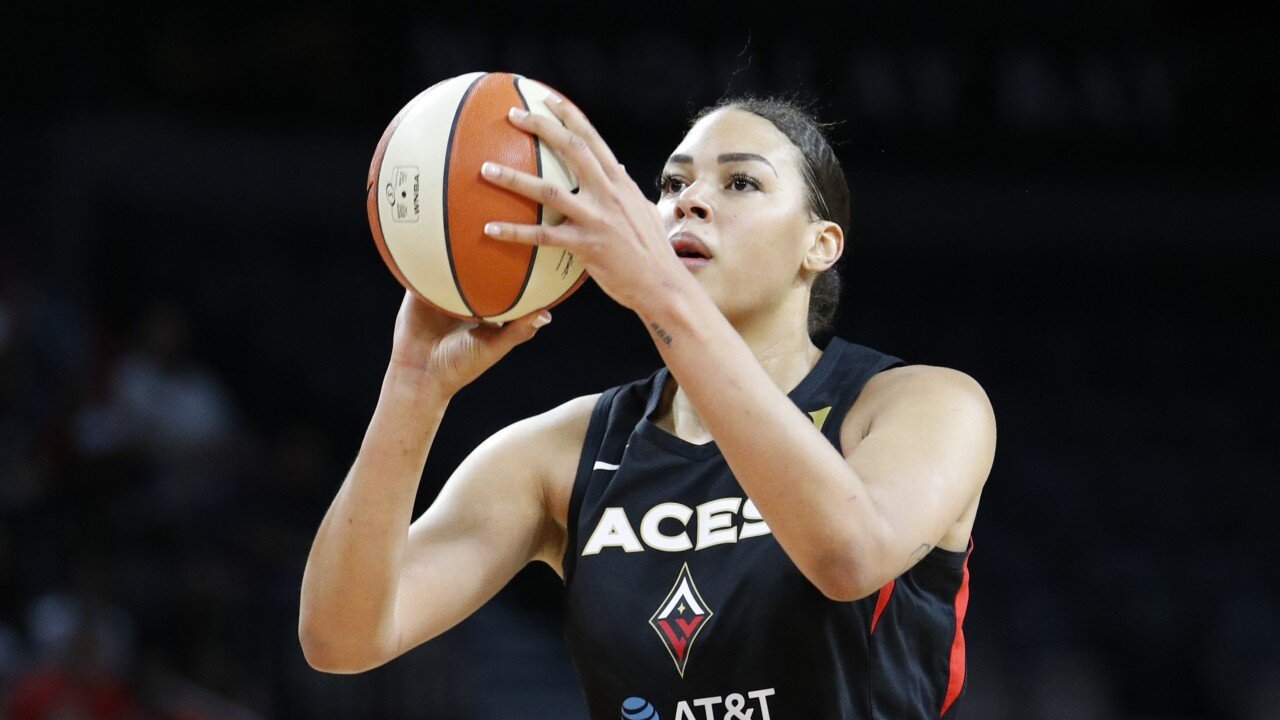 Las Vegas Aces center Liz Cambage tests positive for COVID-19