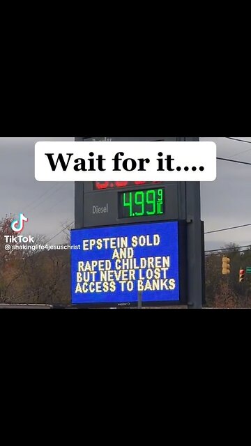 🤔 CAN YOU SEE WHAT THEY ARE DOING🤷‍♀️