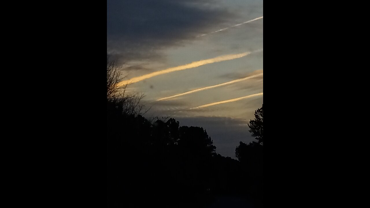 Chemtrails in pictures 730am-5pm