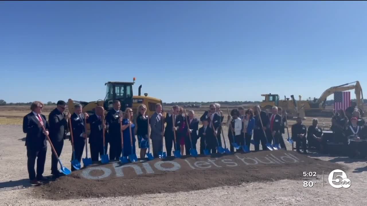 Intel breaks ground on $20B semiconductor site, calling central Ohio the 'Silicon Heartland'