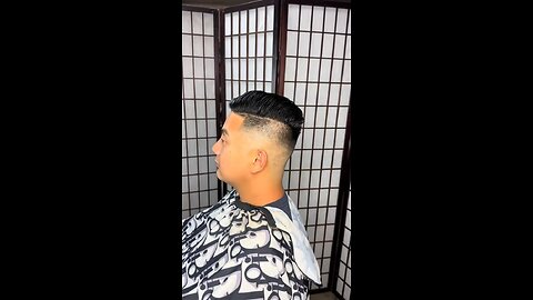 Mid skin fade Comb over haircut transformation #barber