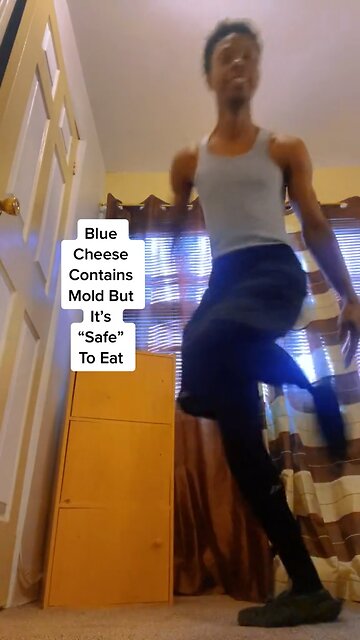 Blue Cheese Contains Mold 😳😳