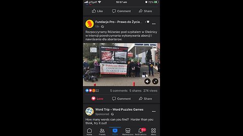 Pro Life catholics in Poland ✝️🇵🇱 praying Rosary ✝️🙏 to stop abortions by hospital