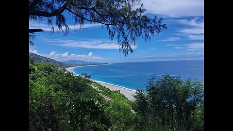 The coastal highway in Taitung, Taiwan | Seaside View | Cycling Around the Island