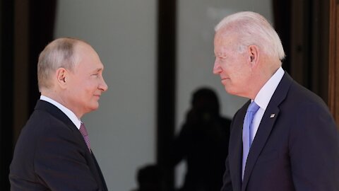 President Biden Presses Putin To De-Escalate Ukraine Crisis