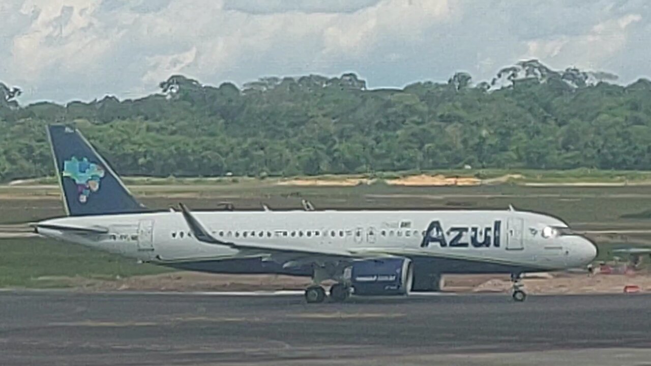 Boeing 737 MAX 8 PS-GPR taxi,pushback,takeoff,Airbus A320NEO PR-YYL landing in Manaus