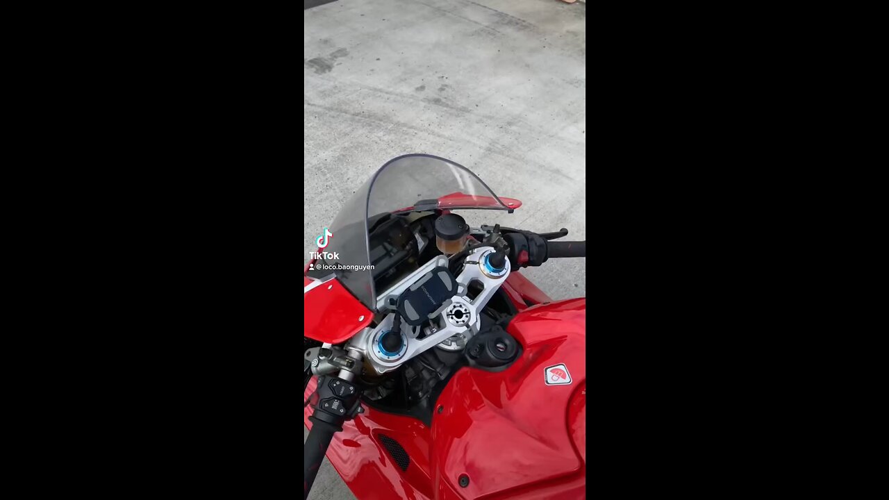 Ducati Panigale v4s