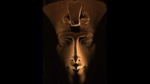 BACK TO THE FUTURE: Akhnaten & Nefertiti meet the Obamas⁉️