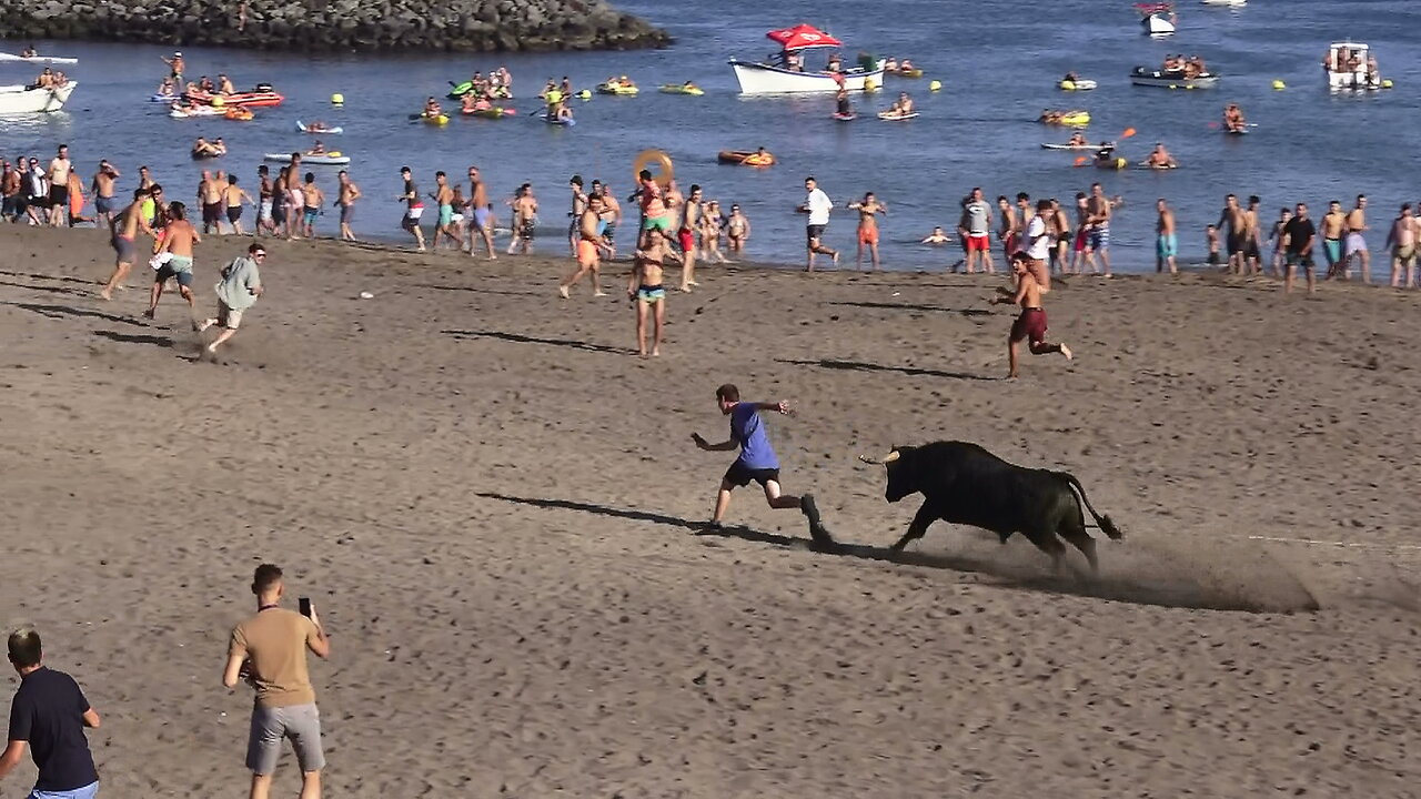 Marradas Na Praia - Ilha Terceira - Açores