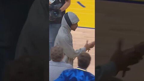 Ja Morant And Jordan Poole Shake Hands Before Playoff Game