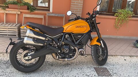 Ducatti 1100 like a devil 😈