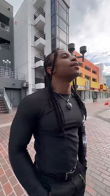 SHE TRIED TO KICK MY HEAD OFF!!