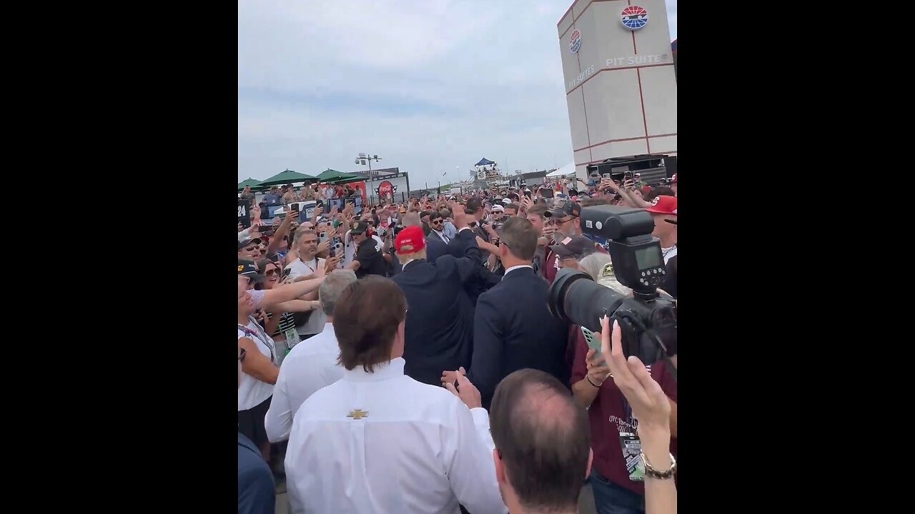 Trump's Huge Welcome At Charlotte Motor Speedway