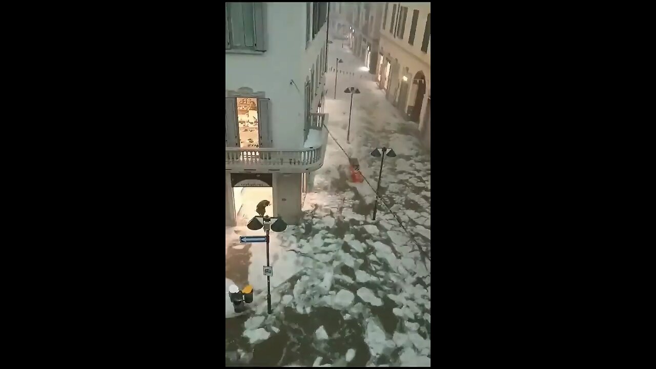 Massive flood in Milan, Italy, after severe hail and thunderstorms ⛈️