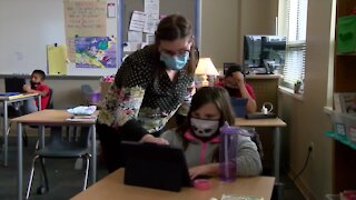 Schools 'have faith' federal aid will continue in mask fight