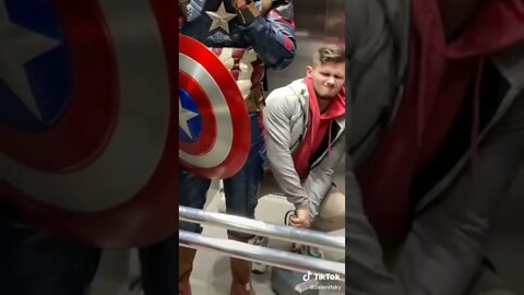 👉captain America prank 🤣🤣😂