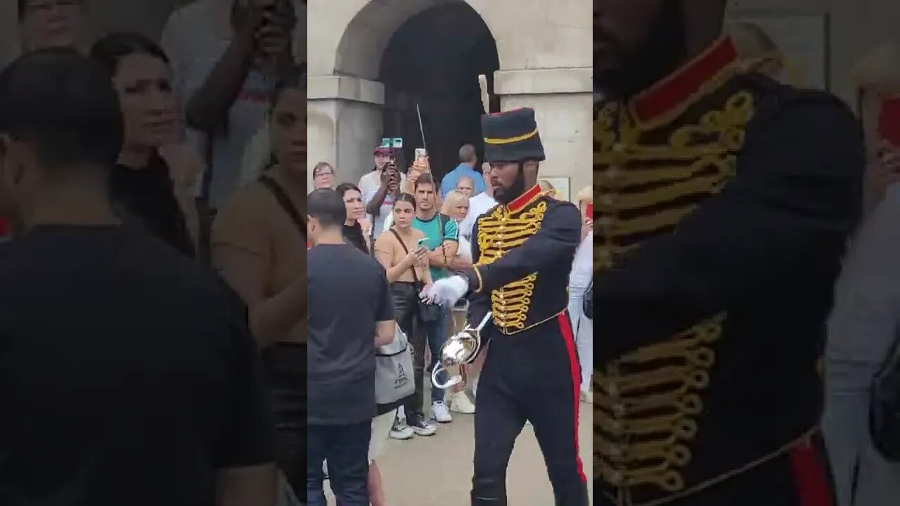 police make way for the Queen's Guard #horseguardsparade