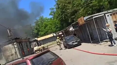 Consequences Of Ukrainian Militants Shelling A Residential Market In Donetsk Pt.1