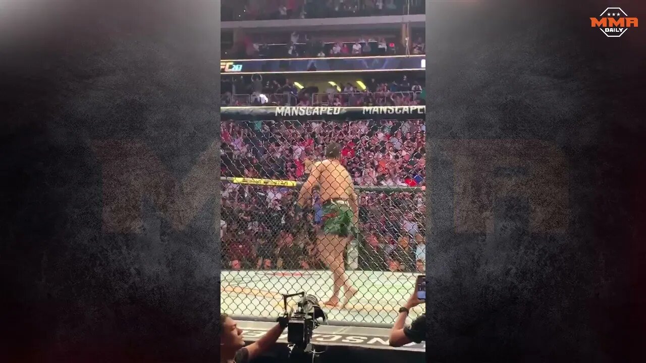 Fans react to Brandon Moreno becoming the Flyweight Champion at UFC 263