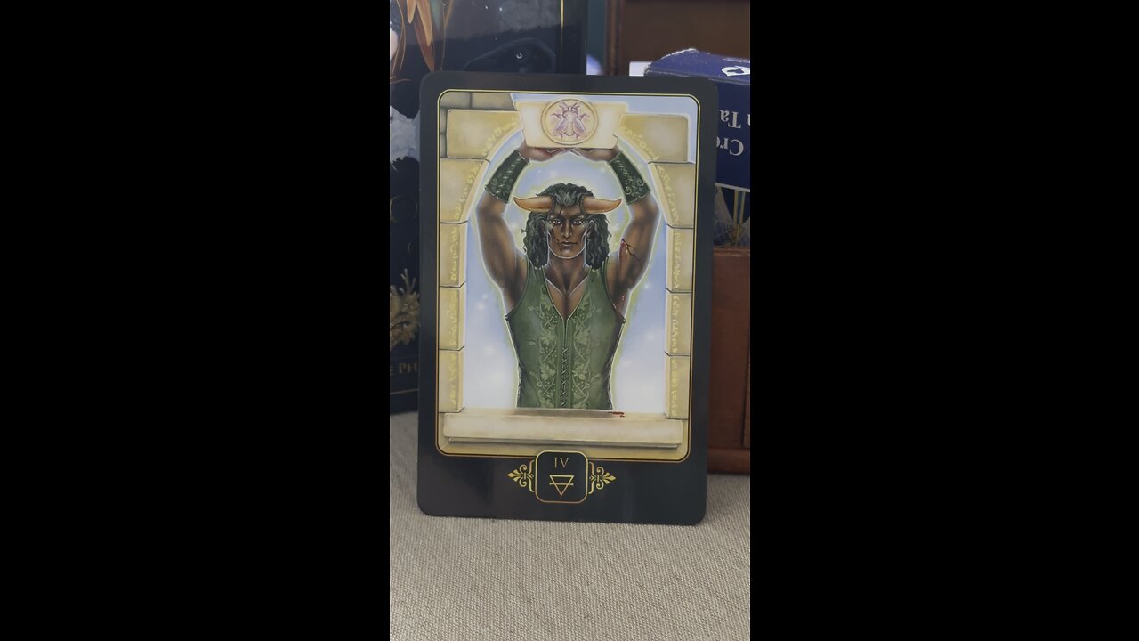 AQUARIUS message of the day #aquarius #tarot #tarotary #DreamsofGaia #RavynnePhelan #dailycard