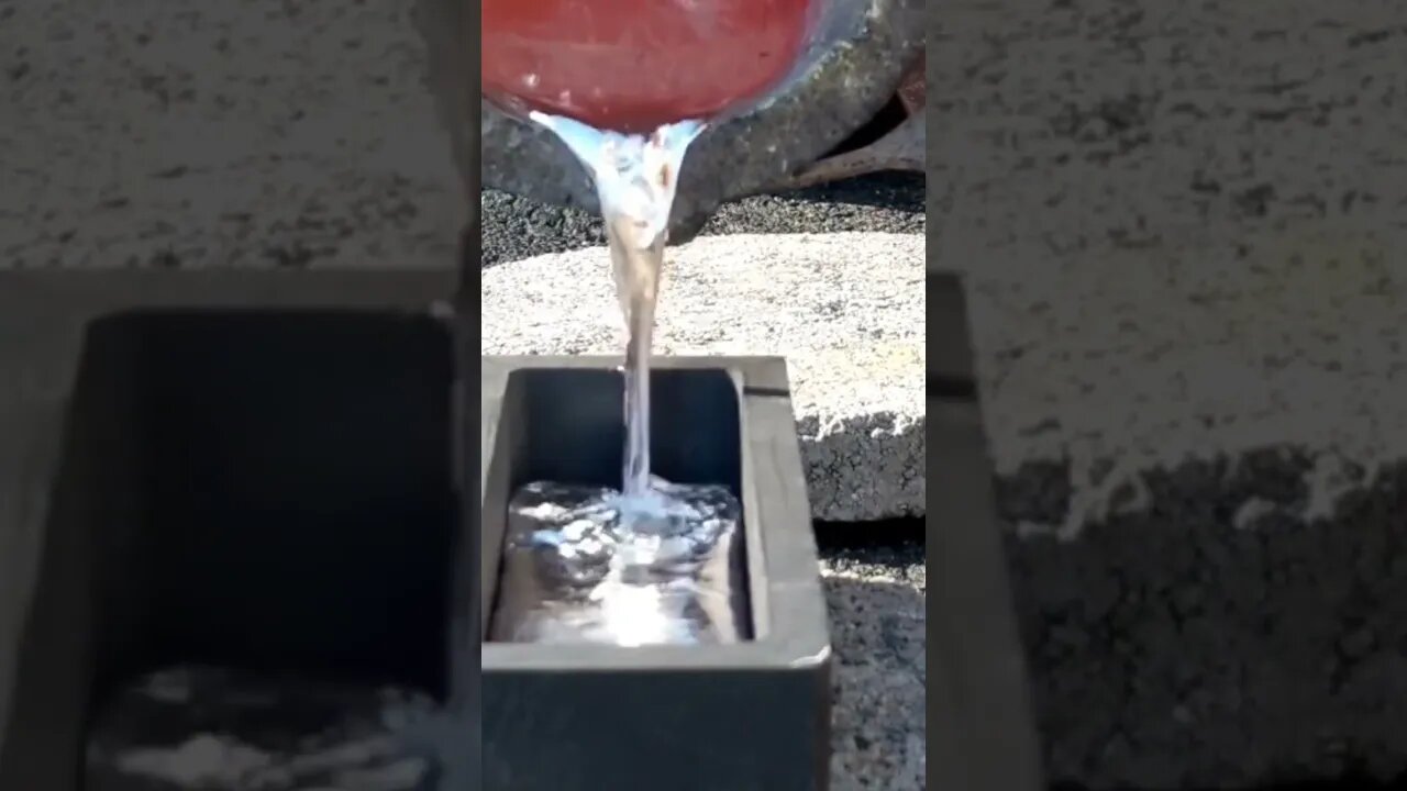 🌟 Up Close! - Pouring Molten Metal #shorts #fyp #asmr #cool