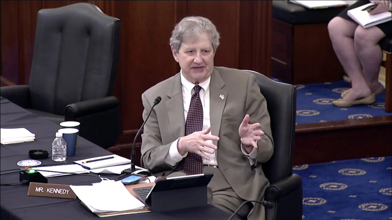 06/10/20 Kennedy suggests using PPP funds for destroyed businesses during Senate Banking hearing