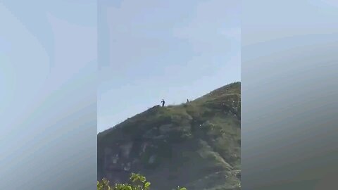10 feet tall alien spotted in Brazil!