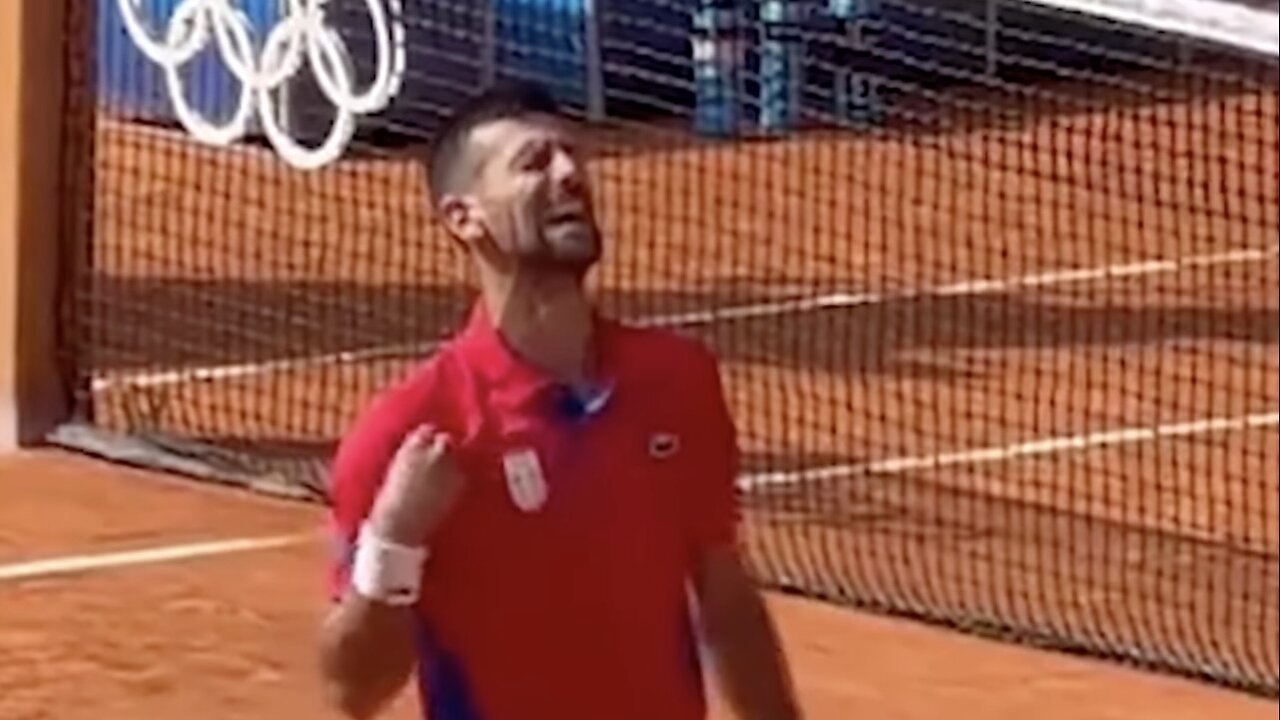 DJOKOVIC WINNER GOL MEDAL PARIS 2024. Sign of the Cross - Segno della Croce