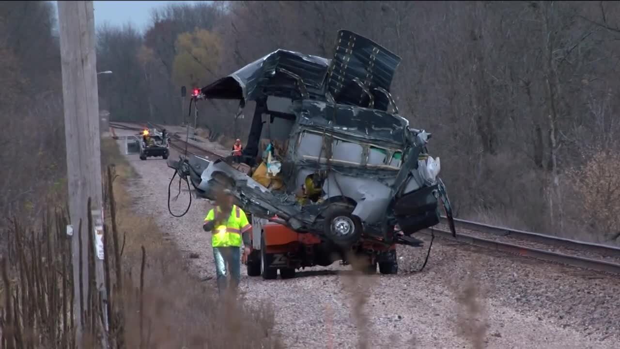 Amtrak train collides with Amazon vehicle in Jefferson Co., 1 brought to hospital