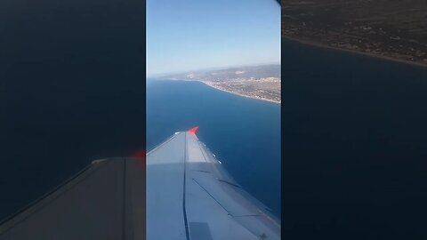Abflug von #barcelona #fliegen #mittelmeer #spanien #shorts #urlaub