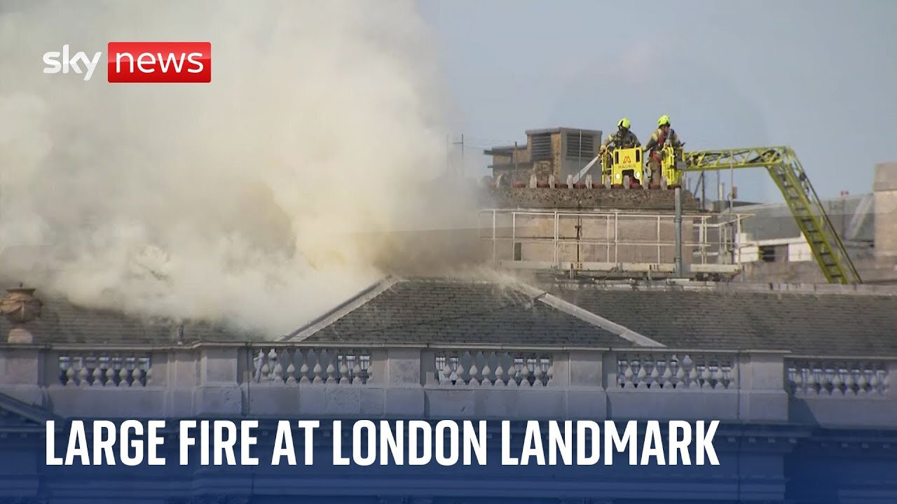 Fire breaks out at London's Somerset House