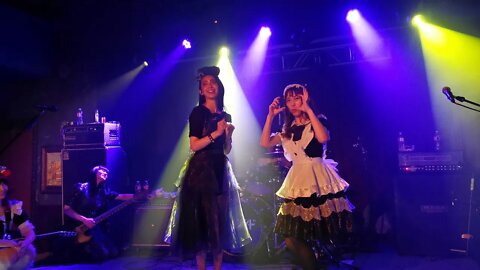 Band-Maid in Dallas Kanami Tōno birthday HUG