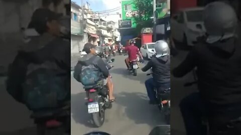 MOTO-TAXISTAS DO COMPLEXO DO ALEMÃO FAZEM CONTRA A TRUCULÊNCIA DA PMERJ POLÍCIA BOPE X TROPA DO URSO