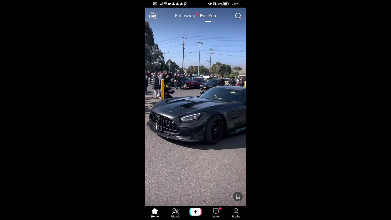 Mercedes Benz