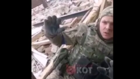 Russian Paratroopers take Ukrainian soldiers prisoner.