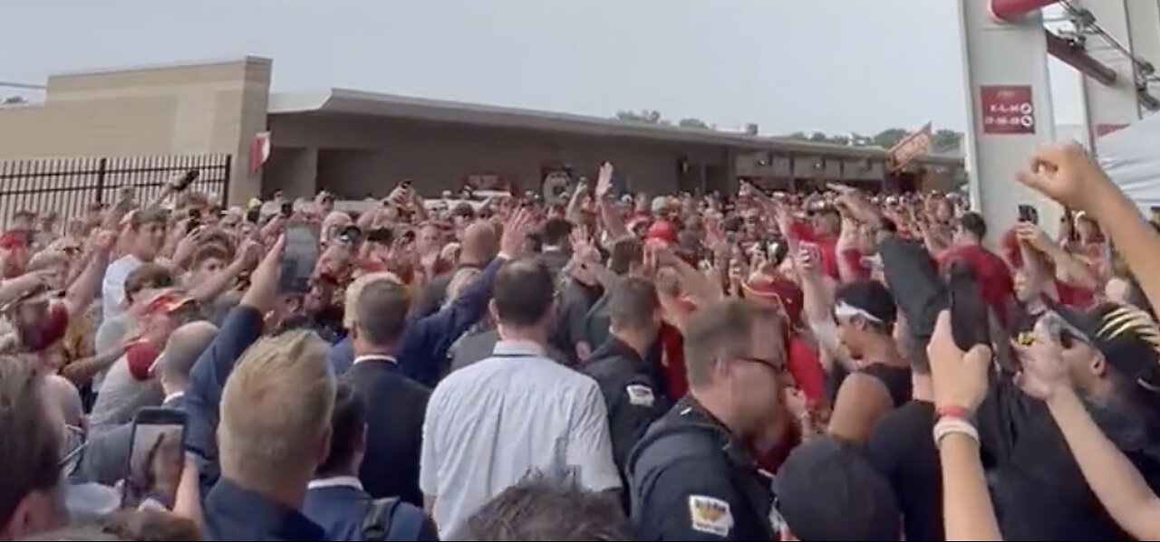 INCREDIBLE: Trump Becomes the Star of the Iowa v. Iowa State Football Game