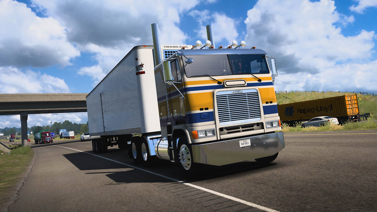 Freightliner FLB Hauls 29,481lb Almond Boxes Across State Line!