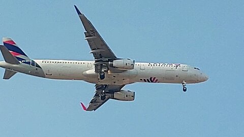 Airbus A321 PT-MXM coming from Brasília to Fortaleza