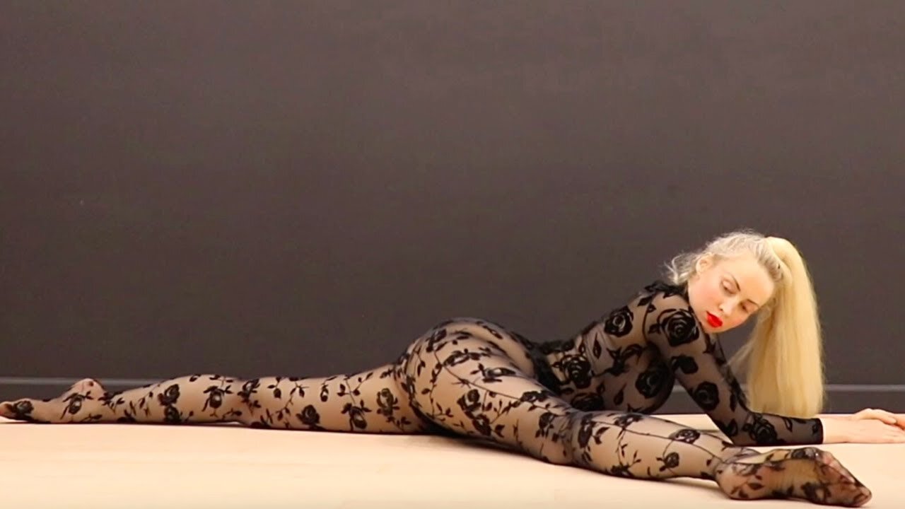 Yoga Art and Stretching — Morning Flow