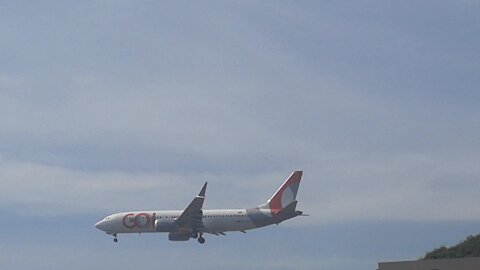 Boeing 737 MAX 8 PR-XMP na aproximação final antes de pousar em Manaus vindo de Fortaleza