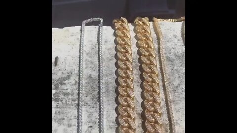 Iced Chains - Light Show