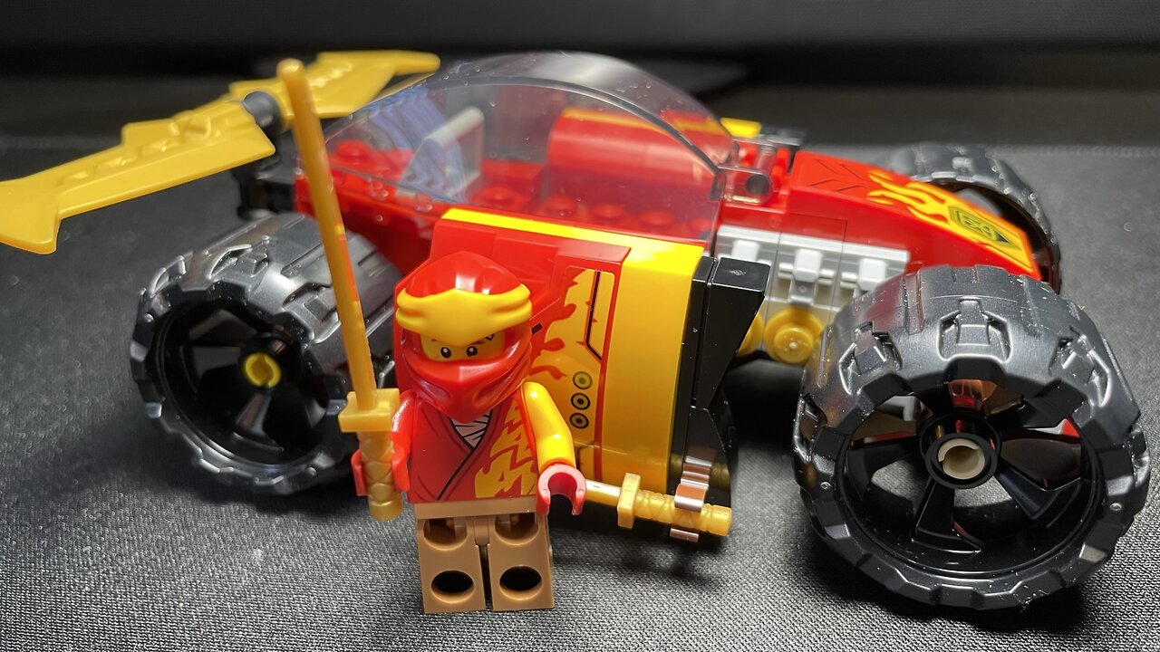 Lego Ninjago Evo Race Car : Snap Sound build