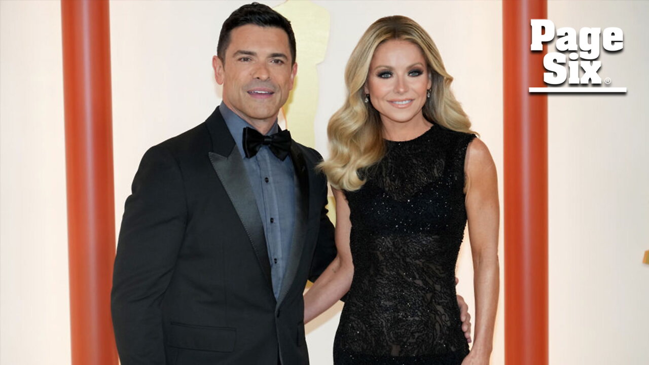 Kelly Ripa jokes she and Mark Consuelos took 'chastity' vow after ABC scandal