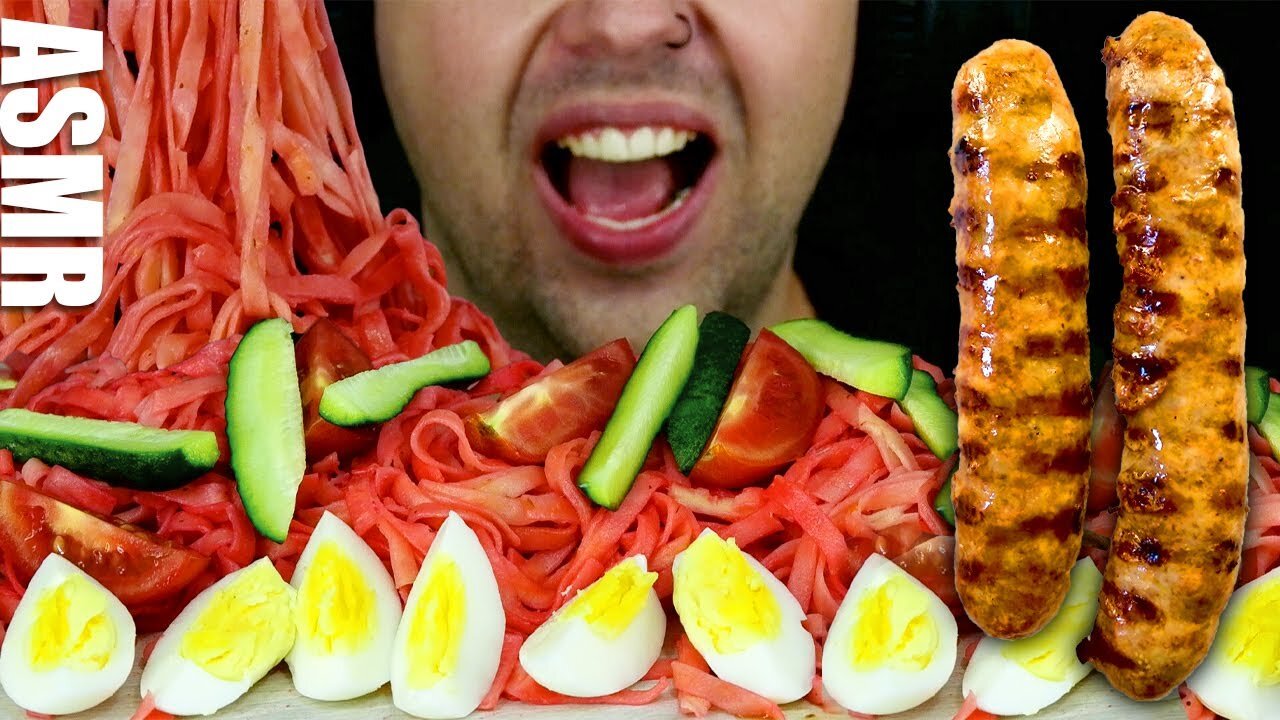 ASMR RED NOODLES + SAUSAGES + EGGS + CRISPY VEGETABLES | EATING SOUND (NO TALKING) 🎧 BEST SOUND