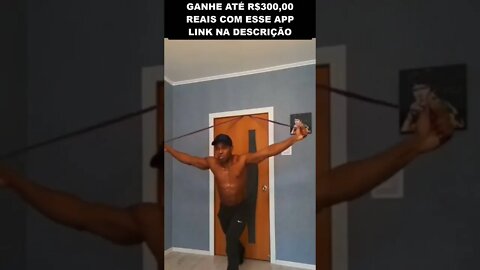 e assim nasceu uma das maiores cantoras 😂😂😂