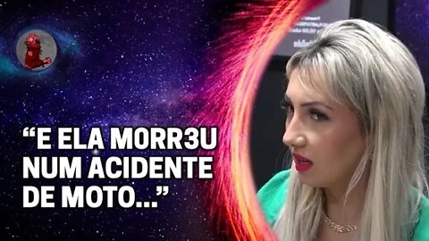"EU VI UMA MOTO VERMELHA E UM ACIDENTE..." com Chaline Grazik | Planeta Podcast (Sobrenatural)